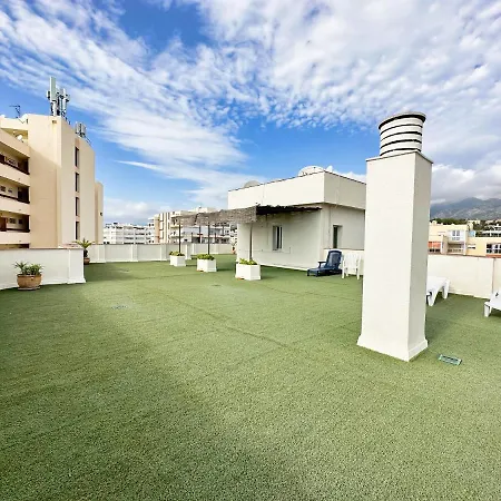 Two Bedroom On The Second Line Of The In Marbella. Apartmán Marbella