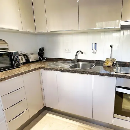 Two Bedroom On The Second Line Of The In Marbella. Apartmán *