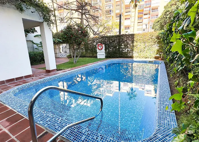 アパート Two Bedroom On The Second Line Of The In Marbella. *